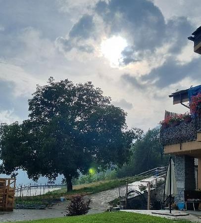 Lo Noyer Et Les Roses Bed and Breakfast Saint Nicolas Εξωτερικό φωτογραφία