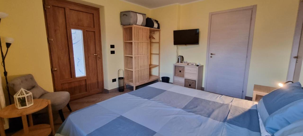 Lo Noyer Et Les Roses Bed and Breakfast Saint Nicolas Εξωτερικό φωτογραφία