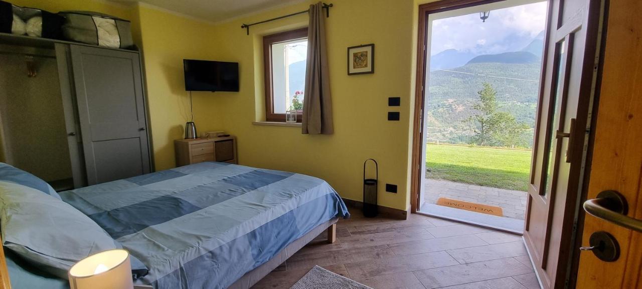 Lo Noyer Et Les Roses Bed and Breakfast Saint Nicolas Εξωτερικό φωτογραφία